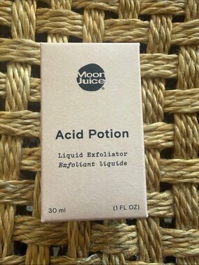 Moon Juice Acid Potion Liquid Exfoliator - NWT